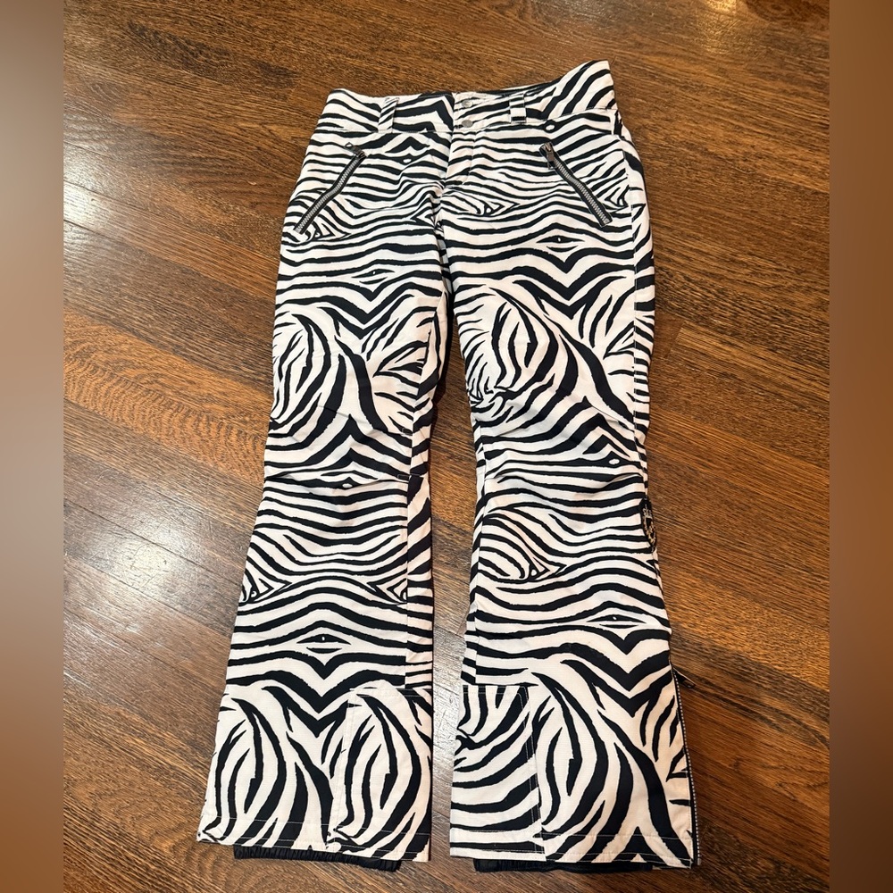 Zebra-Print Flared Jogger Pants - Black & White